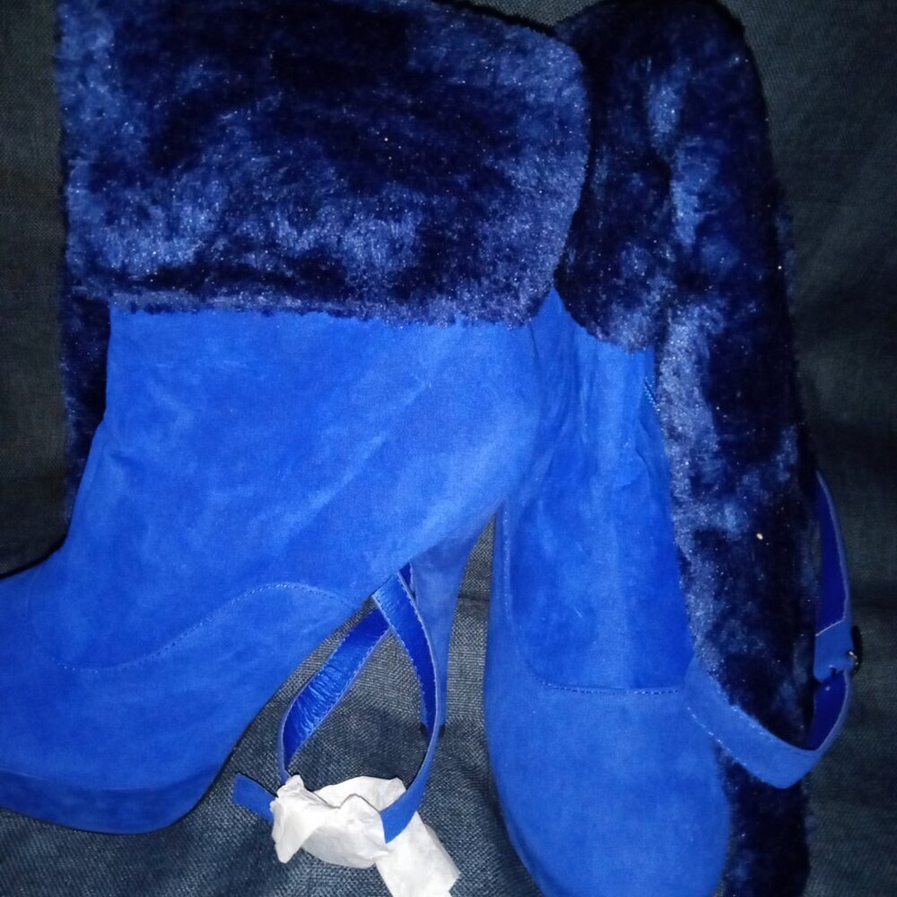 " TWO WAY A CHARM " STILETTO BOOT ( BRAND NEW !!! )